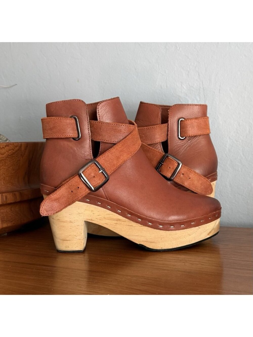 Free People Bungalow Clog Boots Size 37 Leather Wood Platform Shoes Brown